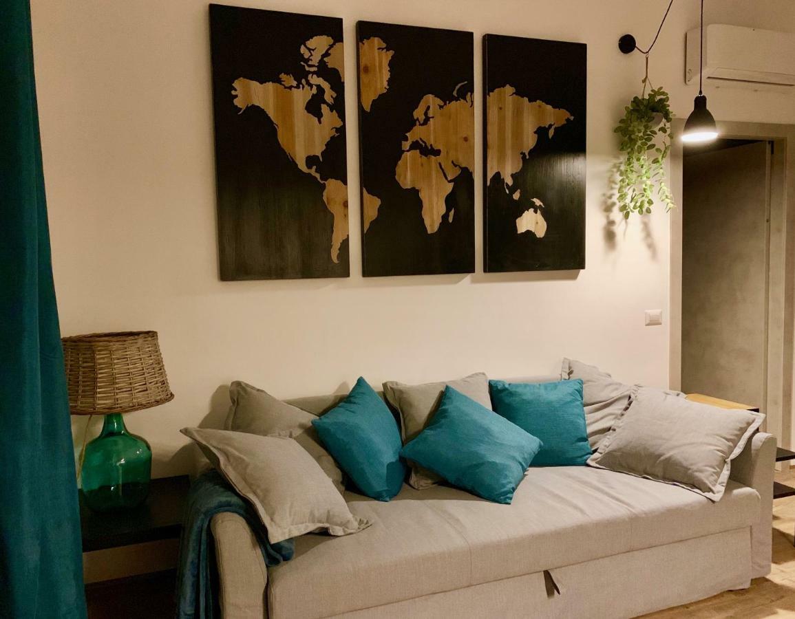 Apartamento Open The Classic Wooden Shutters At A Cozy Nest Florencia